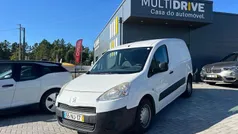 Usado 2012 Peugeot Partner Van | € 8.999 (Bom preço)