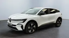 Branco Usado 2024 Renault Mégane Equilibre SUV | € 25.900 (Preço justo)