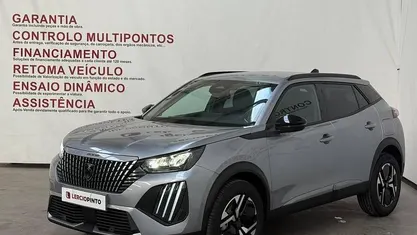 Cinzento Usado 2025 Peugeot 2008 Allure SUV | € 25.900 (Preço justo)