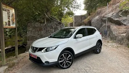 Usado 2014 Nissan Qashqai Tekna SUV | € 14.999 (Preço justo)