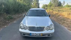 Cinzento Usado 2001 Mercedes C220 Carrinha | € 5.500 (Preço justo)