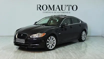 Preto Usado 2011 Jaguar XF Luxury Sedan | € 15.800 (Preço justo)