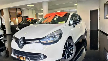 Usado Renault Clio IV LIMITED 90 HP (66 kW) 2016 Outra