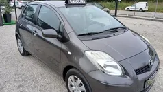 Cinza Usado 2009 Toyota Yaris | € 4.990 (Bom preço)