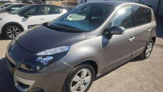 Cinzento Usado 2009 Renault Scénic III Monovolume | € 6.500 (Preço justo)