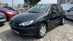 Preto Usado 2005 Peugeot 206 Citadino | € 3.750 (Preço justo)