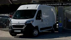Branco Usado 2022 Peugeot Boxer Premium Van | € 18.618 (Bom preço)