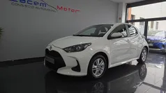 Usado 2022 Toyota Yaris Comfort | € 16.890 (Preço justo)