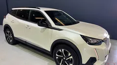 Usado 2023 Peugeot 2008 Allure SUV | € 18.900 (Bom preço)