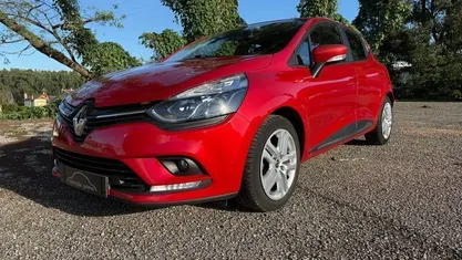 Usado Renault Clio IV LIMITED 90 HP (66 kW) 2019 Vermelho