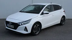 Branco Usado 2021 Hyundai i20 Comfort | € 14.600 (Preço justo)
