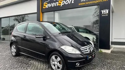 Preto Usado 2009 Mercedes A180 Avantgarde Coupé | € 8.500 (Bom preço)