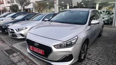 Cinza Usado 2020 Hyundai i30 Style | € 14.900 (Bom preço)