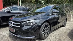 Preto Usado 2022 Mercedes B180 Style Monovolume | € 30.900 (Preço justo)