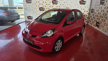 Vermelho Usado 2007 Toyota Aygo Citadino | € 4.999 (Preço justo)