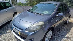 Cinzento Usado 2011 Renault Clio II | € 4.999 (Bom preço)