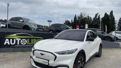 Branco Usado 2023 Ford Mustang Mach-E Premium SUV | € 44.000 (Preço justo)