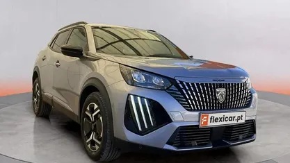 Usado 2024 Peugeot 2008 Allure SUV | € 19.480 (Bom preço)