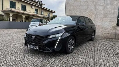 Preto Usado 2023 Peugeot 308 SW Carrinha | € 19.950 (Preço justo)