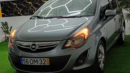 Cinza Usado 2014 Opel Corsa Cosmo | € 8.390 (Preço justo)