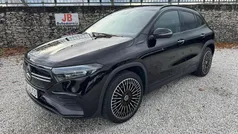 Preto Usado 2022 Mercedes EQA250 AMG line SUV | € 34.950 (Bom preço)