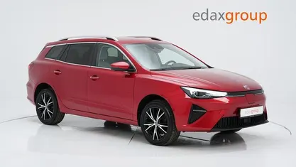 Usado MG MG5 EV Luxury 114 kW (156 HP) 2022 Vermelho Carrinha