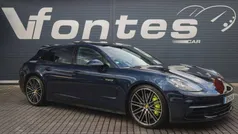 Azul Usado 2019 Porsche Panamera S E-Hybrid Sport Turismo Sedan | € 78.880 (Preço justo)