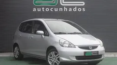 Cinza Usado 2005 Honda Jazz Citadino | € 3.500 (Bom preço)