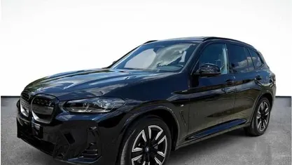Preto Usado 2022 BMW iX3 SUV | € 39.900 (Bom preço)