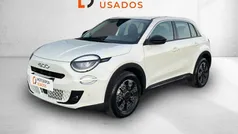 Branco Usado 2025 Fiat 600 | € 23.900 (Preço justo)