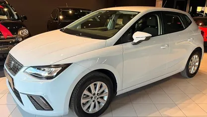 Branco Usado 2024 Seat Ibiza Style | € 16.990 (Bom preço)
