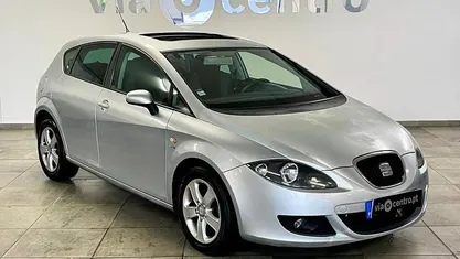 Cinza Usado 2009 Seat Leon | € 4.750 (Super Preço)