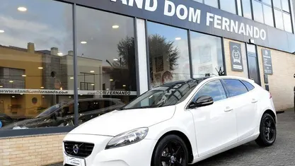 Usado Volvo V40 Momentum 115 HP (84 kW) 2013 Branco