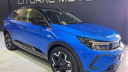 Usado Opel Grandland X GS Line 225 HP (165 kW) 2022 SUV