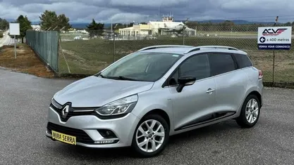 Usado Renault Clio V 90 HP (66 kW) 2020 Cinzento Carrinha