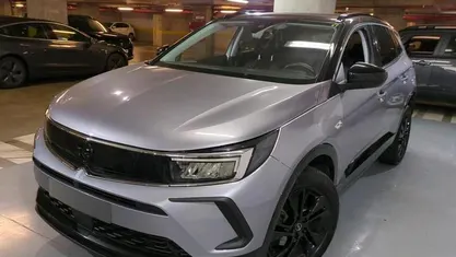 Usado Opel Grandland X 130 HP (95 kW) 2023 SUV