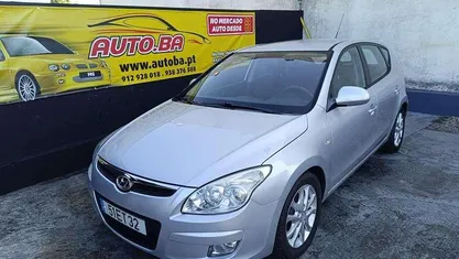Cinza Usado 2007 Hyundai i30 Classic | € 5.890 (Preço justo)