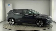 Cinzento Usado 2023 Hyundai Bayon Premium SUV | € 19.490 (Preço justo)