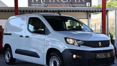 Branco Usado 2023 Peugeot Partner Monovolume | € 19.000 (Preço justo)
