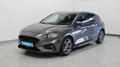 Cinzento Usado 2020 Ford Focus Citadino | € 16.490 (Preço justo)