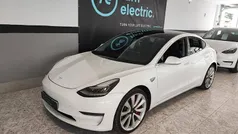 Branco Usado 2019 Tesla Model 3 Sedan | € 24.900 (Preço justo)