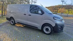 Cinza prata Usado 2018 Citroën Jumpy Monovolume | € 17.850 (Preço justo)
