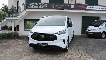 Branco Novo 2025 Ford Transit Custom | € 32.000 (Super Preço)