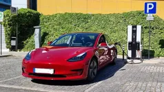 Vermelho Usado 2020 Tesla Model 3 Sedan | € 24.900 (Preço justo)