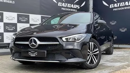 Usado Mercedes CLA250 218 HP (160 kW) 2021 Sedan
