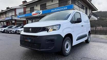 Usado Peugeot Partner 102 HP (75 kW) 2022 Branco Monovolume