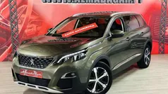 Cinzento Usado 2020 Peugeot 5008 Monovolume | € 21.900 (Preço justo)