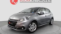 Usado 2017 Peugeot 208 Style Citadino | € 9.999 (Preço justo)