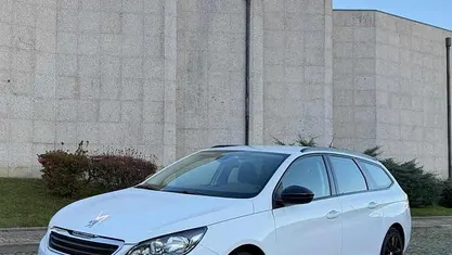 Branco Usado 2016 Peugeot 308 SW Carrinha | € 7.499 (Bom preço)