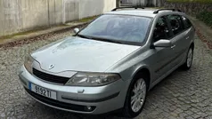 Cinza Usado 2002 Renault Laguna II | € 2.390
